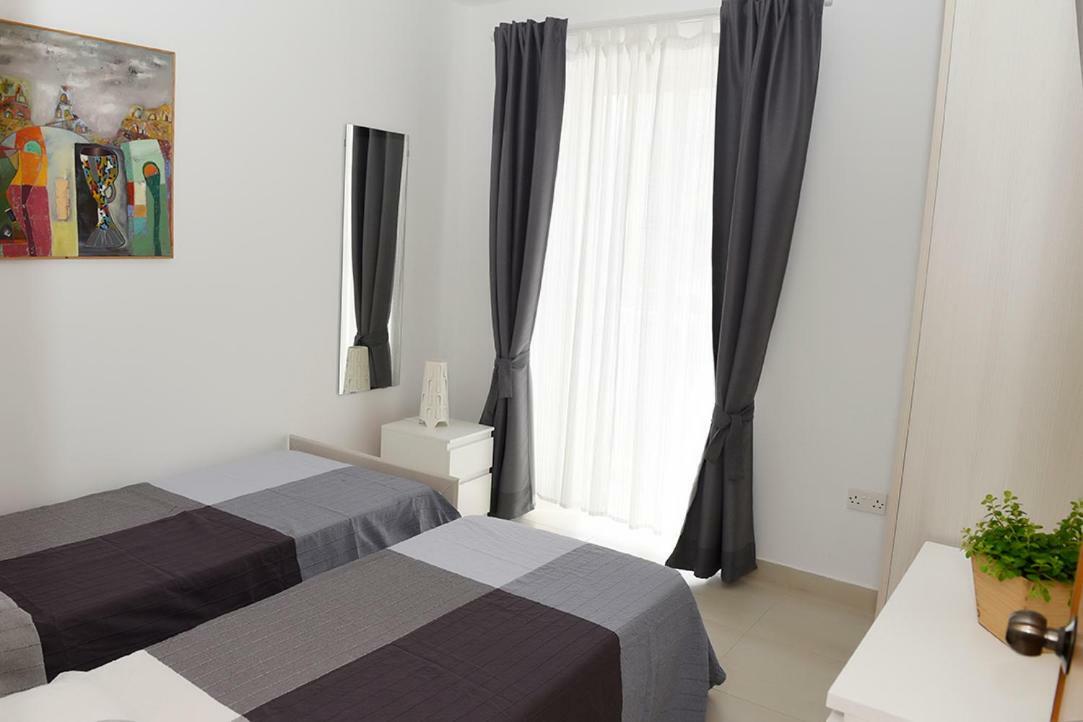 13 Village Apartments Mellieħa Eksteriør bilde